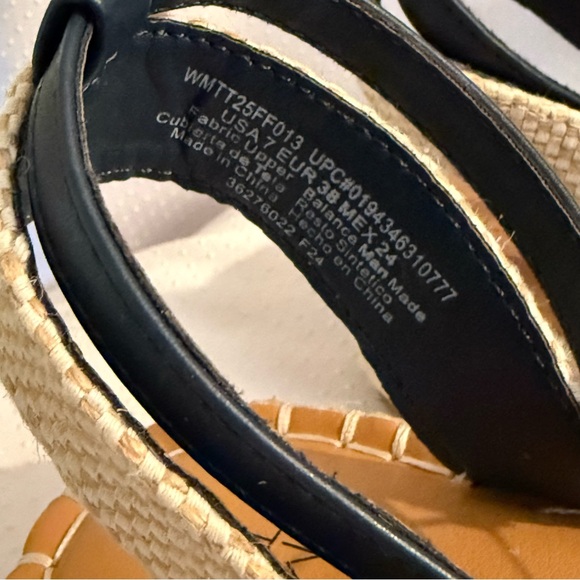 Time and Tru Blue White Espadrille Ankle‎ Strap Women’s Size 7 Memory Foam New - Picture 7 of 8